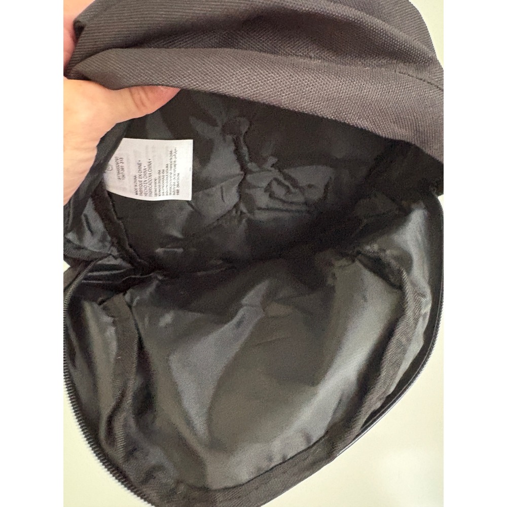 Jordan Kids Mini Backpack Black Red Jumpman Logo 1347-391-313 - Picture 7 of 8